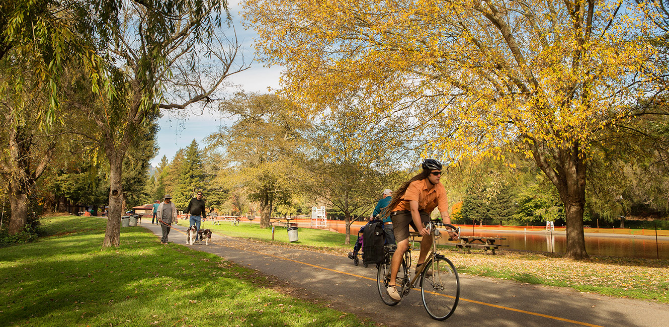 Multi-use trail at Spring Lake Regional Park 